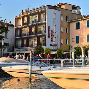 Hotel Ambra - The Only Lakeside In ***